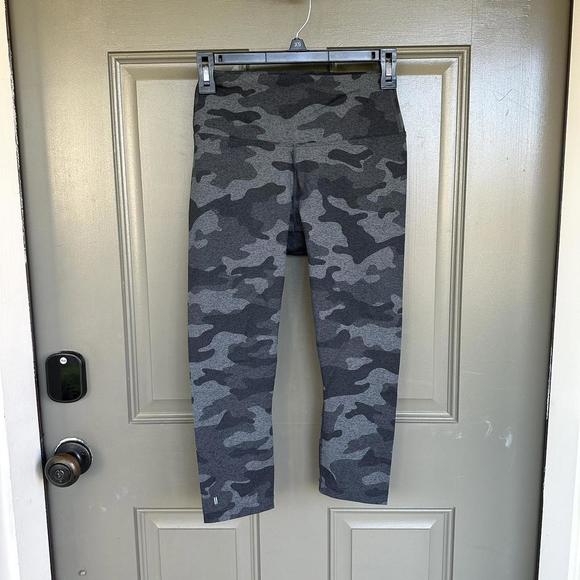 NOBULL Pants - Nobull‎ Camo Workout Leggings Small
